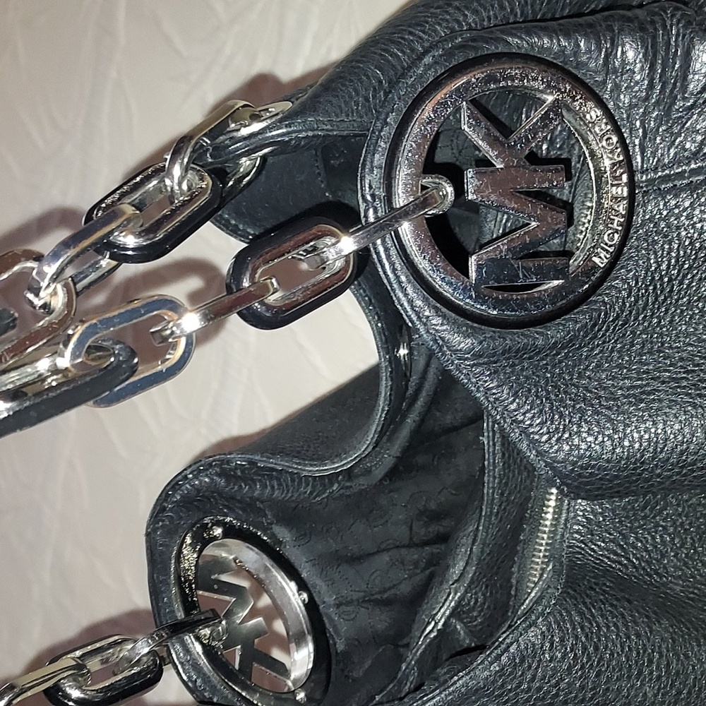 Michael Kors Fulton Hobo Bag - Picture 15 of 16